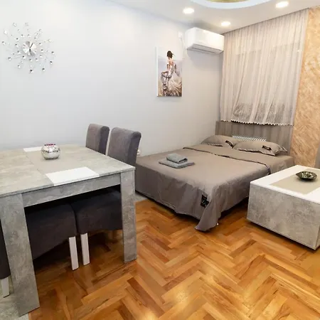 New Belgrade Center 2 Apartment Exterior photo